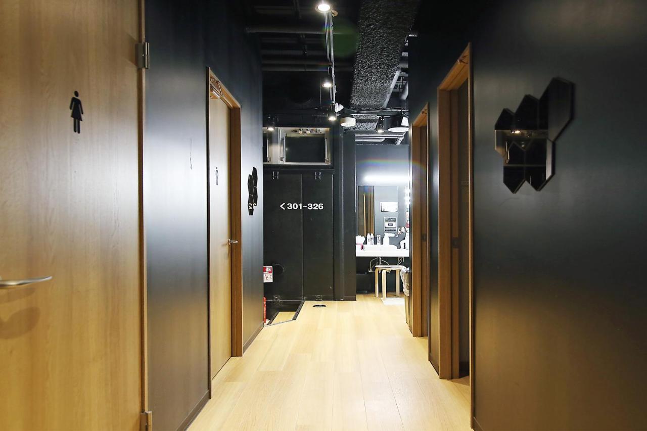 Capsule Hotel Transit Shinjuku - Tokyo — Photos 3